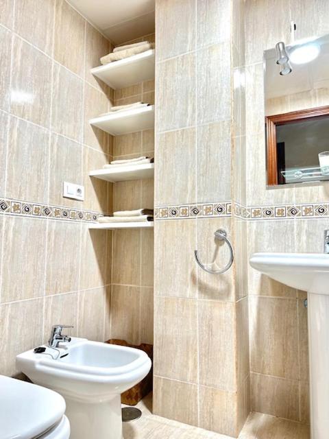 Apartamento Puerta Cerrada Ecija Luaran gambar