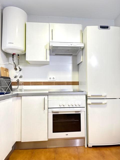 Apartamento Puerta Cerrada Ecija Luaran gambar