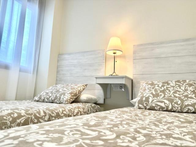 Apartamento Puerta Cerrada Ecija Luaran gambar