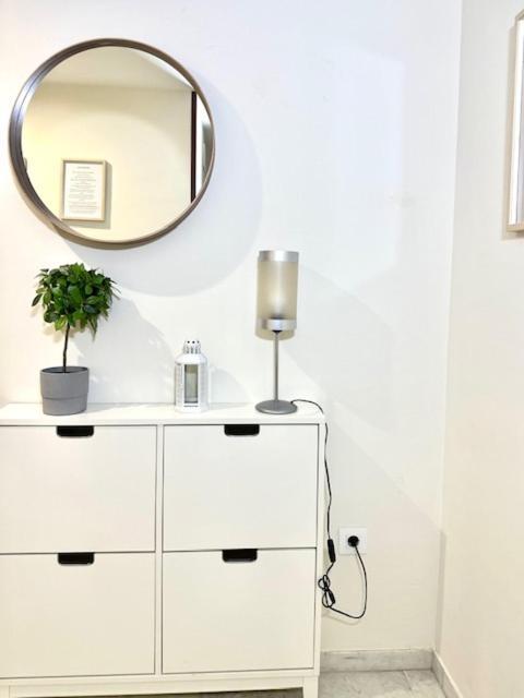 Apartamento Puerta Cerrada Ecija Luaran gambar