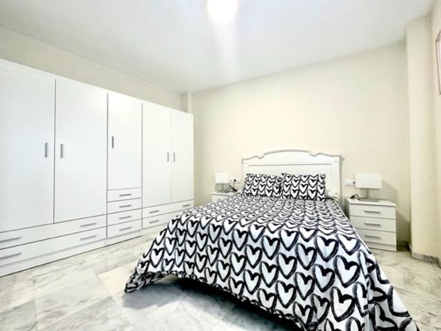 Apartamento Puerta Cerrada Ecija Luaran gambar